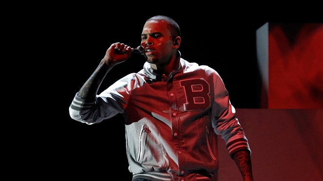 People-Chris Brown_Angu.jpg